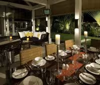 Villa Noa, Dining Table