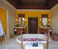 Villa Maridadi, Master-Badezimmer